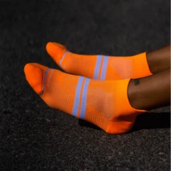 Calcetín Sporcks Noosa Naranja 7 Calcetín Sporcks Noosa Naranja -Saucony Tienda calcetin sporcks noosa naranja 2