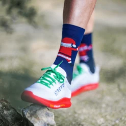 Calcetines Sporcks Crazy Santa Azul Marino -Saucony Tienda calcetines sporcks crazy santa azul marino 4