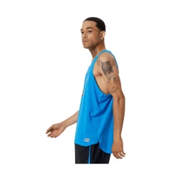 Camiseta New Balance Sin Mangas Graphic Impact Run Azul Cielo -Saucony Tienda camiseta new balance sin mangas graphic impact run azul cielo 1