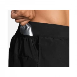 Pantalón Corto Brooks Sherpa 3" Negro -Saucony Tienda pantalon corto brooks sherpa 3 negro 4