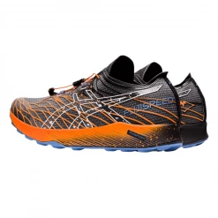 Zapatillas Asics Fujispeed Negro Naranja SS22 -Saucony Tienda zapatillas asics fujispeed negro naranja ss22 2